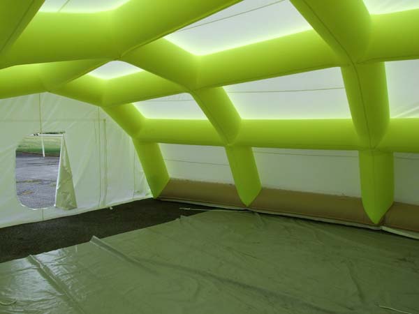 Inflatable Hanger